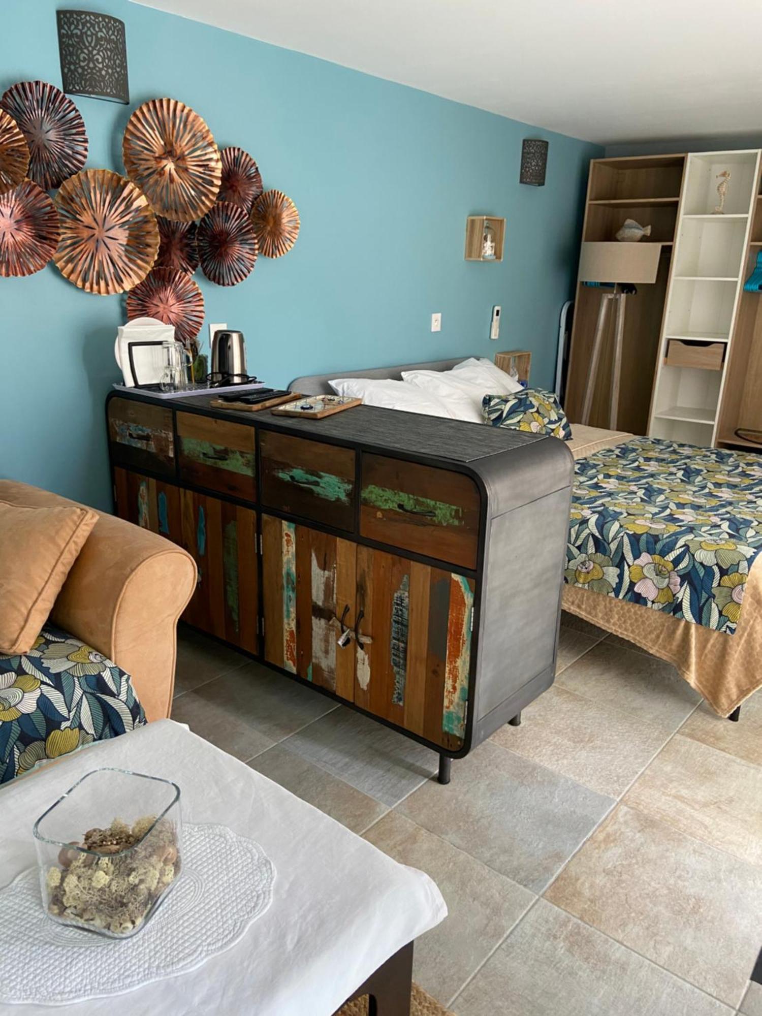 Les Terrasses Des Anthenors Bed & Breakfast Ensues-la-Redonne Ngoại thất bức ảnh